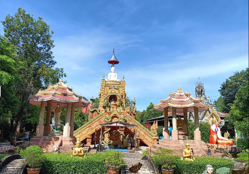 Wat Hong Rattanaram Ratchaworawihan