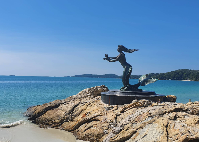 Koh Samet : Swarga Thale Nai Ao Thai