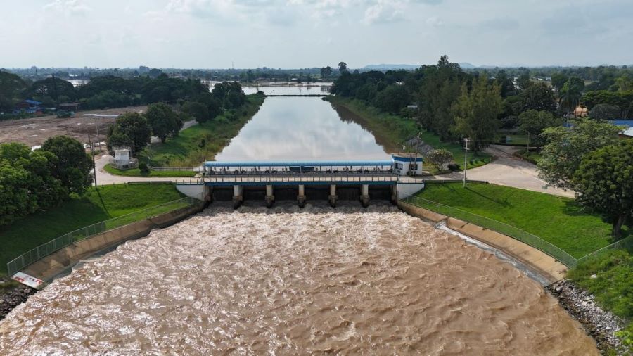 Chao Phraya Dam : Ikon Prawattisat lae Kanthiao Nam nai Thailand